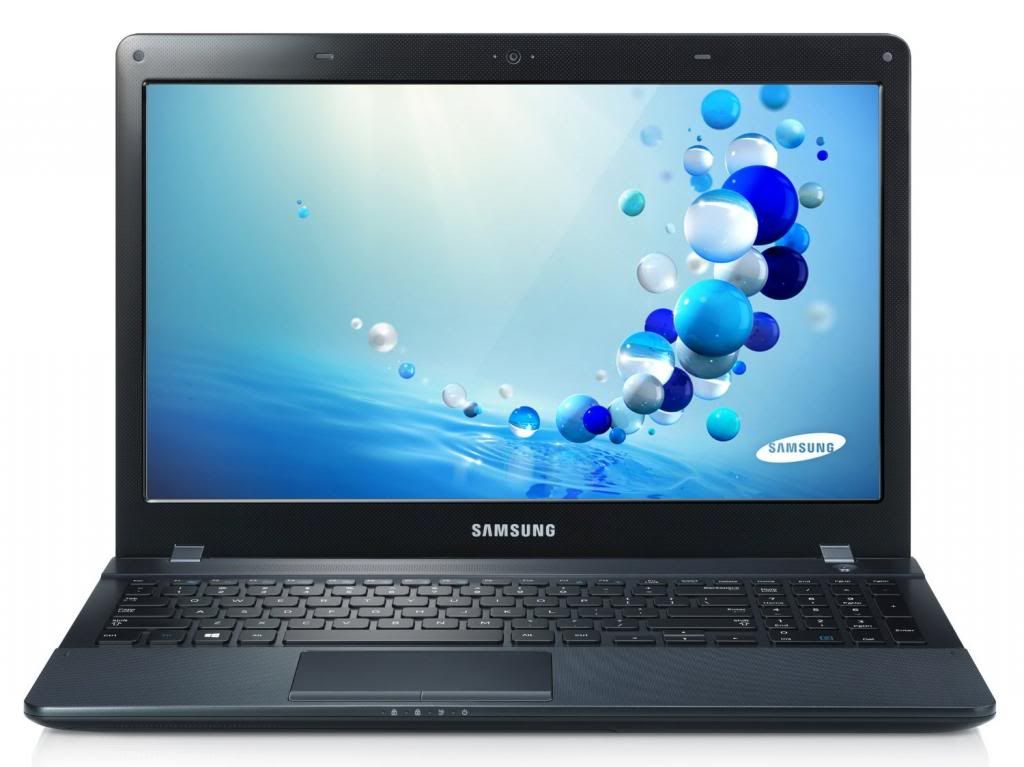 Samsung NP270E5G-K02JM 15.6" Laptop with Intel Pentium 2117U / 4GB / 500GB / Win 8