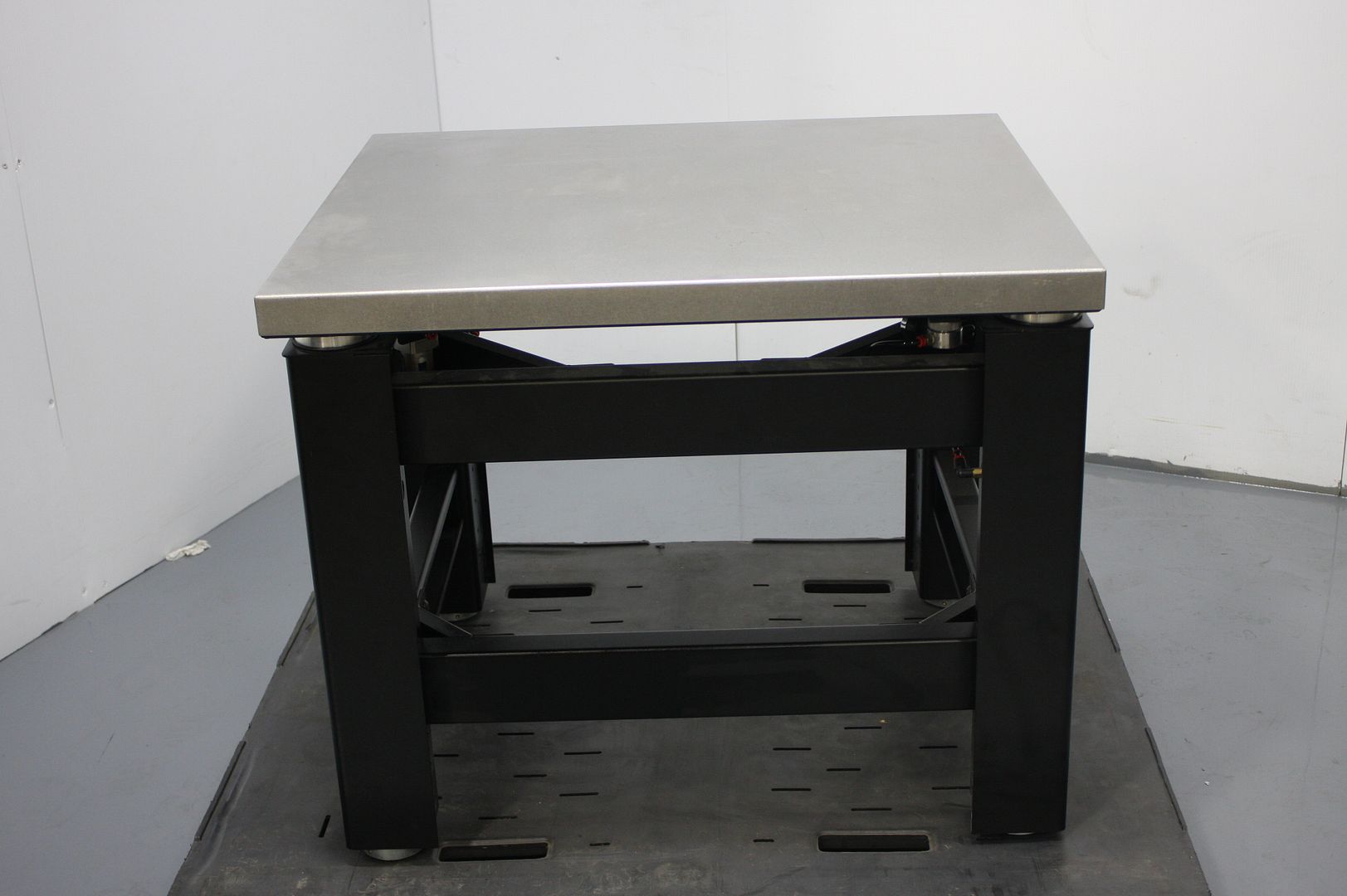 TMC Technical Manufacturing Corp. 633478801 AntiVibration Isolation