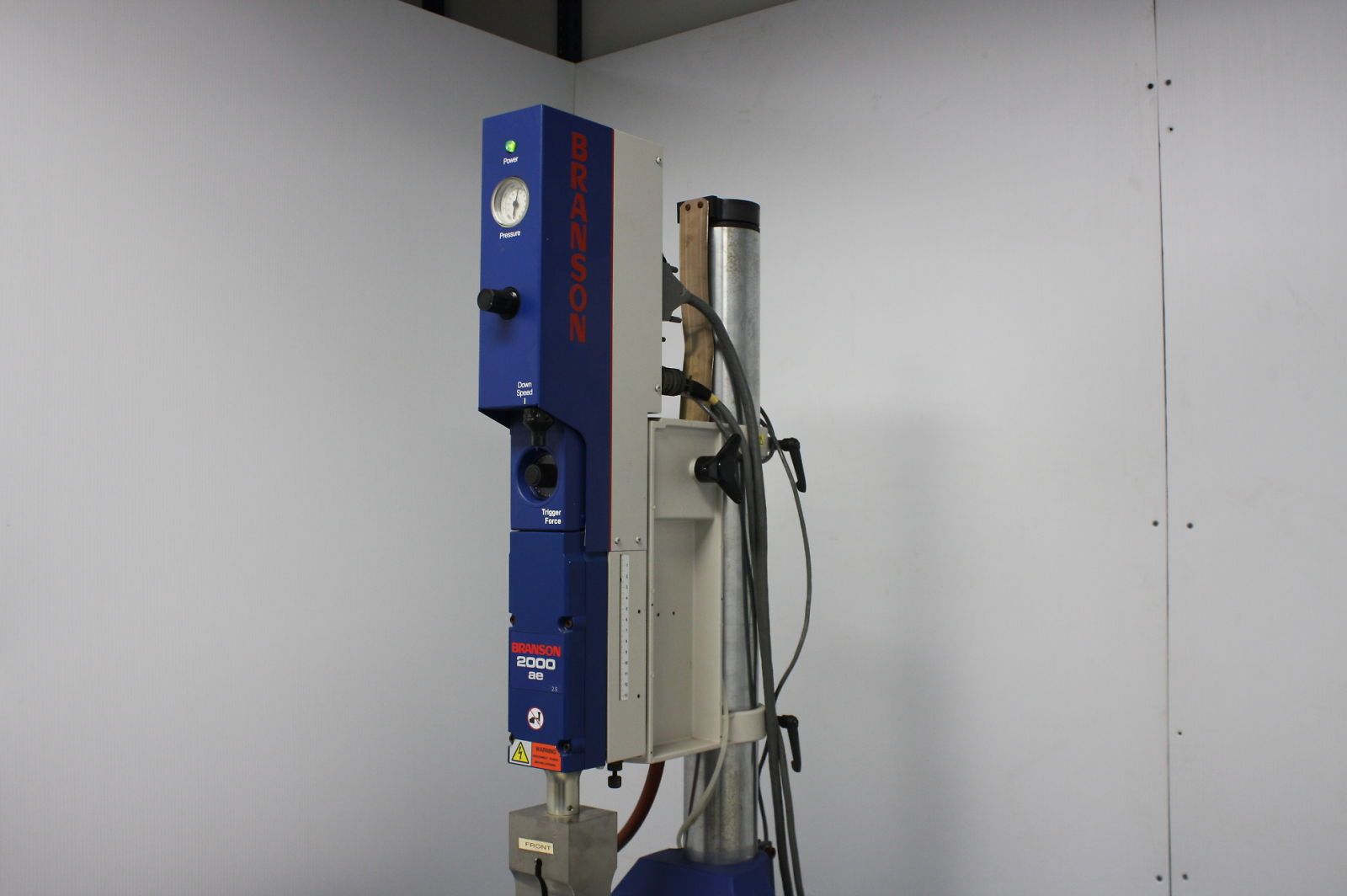 Branson 2000 ae Ultrasonic Welder 2000t 20:1.1 1100W Generator & 2.5 ae