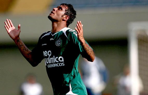 Léo Lima empatou o jogo em Goiânia