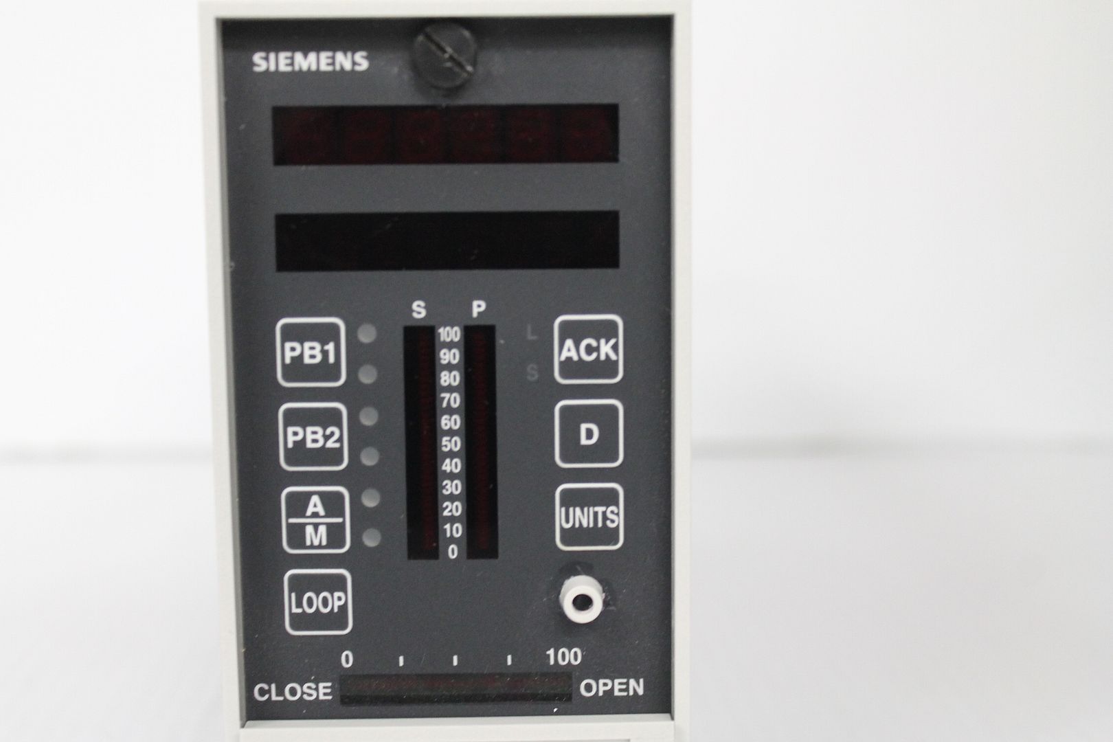 Siemens 353, Process Automation Loop Controller 353A4FNNNLNNNA4 Moore ...