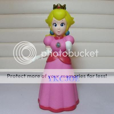 Nintendo Wii Super Mario Princess Peach Figure  